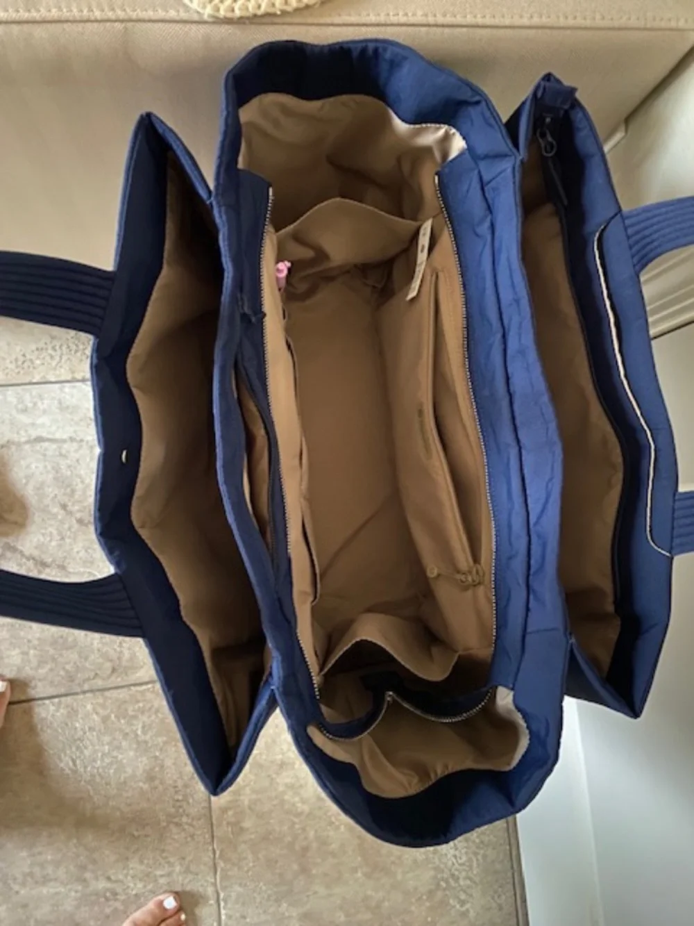 Lululemon Triple Compartment Tote Bag 18L